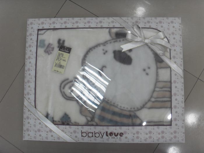 娃愛(ài)的蓓蓓小熊毛毯禮盒