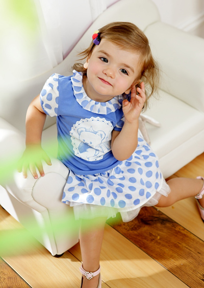 丑丑新款帶花童裙