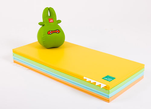 Design Skin書(shū)本型多功能游戲地墊