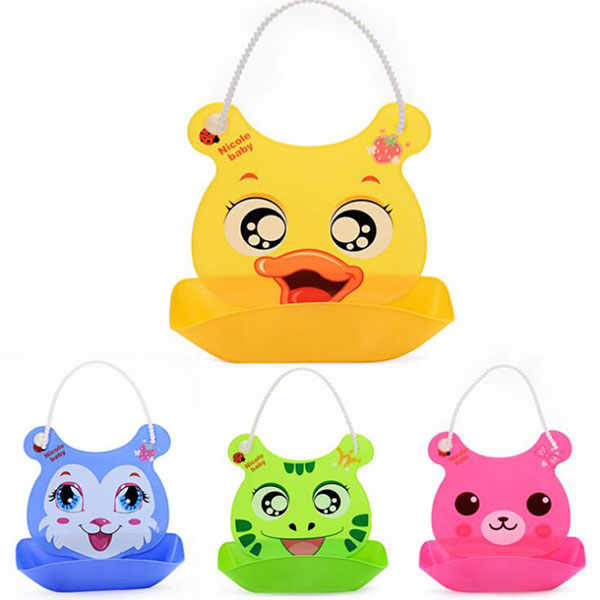 轉轉熊嬰兒卡通立體圍兜