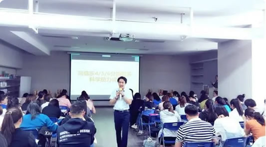 鑫琦.jpg 鑫琦.jpg