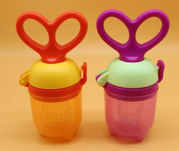 春蓓推進輔食咬咬袋.jpg 春蓓推進輔食咬咬袋.jpg