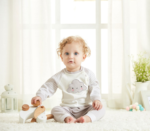 素芽嬰幼服飾2.jpg 素芽嬰幼服飾2.jpg