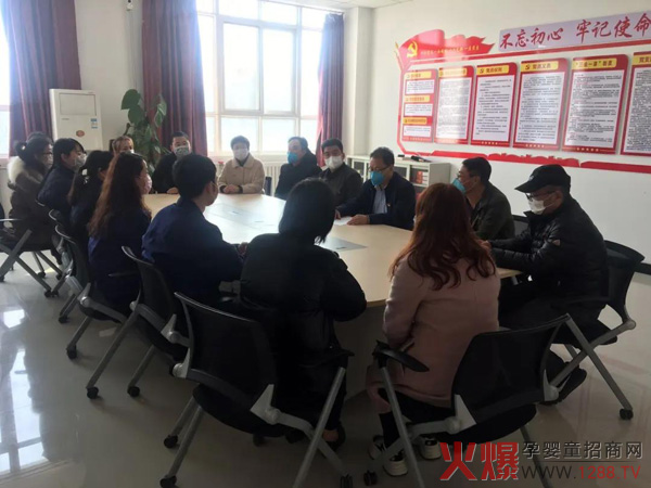 RĿߡcͬӢͯI(y)L(zhng)ľ