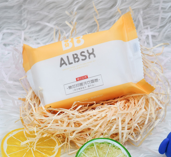 愛蘭貝詩(shī)泉芯抑菌洗衣香皂.jpg 愛蘭貝詩(shī)泉芯抑菌洗衣香皂.jpg