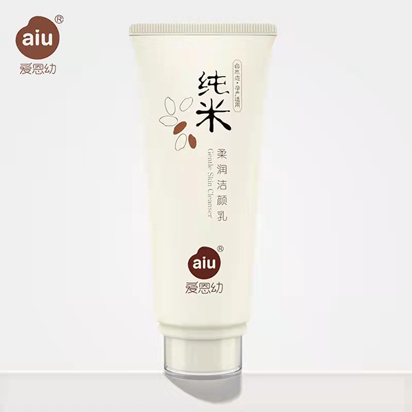 愛恩幼純米柔潤(rùn)潔顏乳