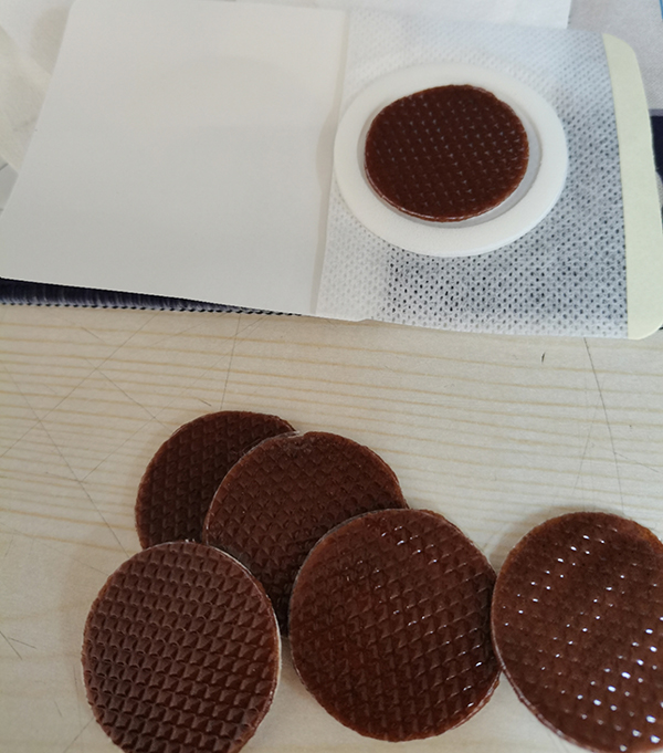 水凝膠疼痛膏藥貼 圓形.jpg 水凝膠疼痛膏藥貼 圓形.jpg