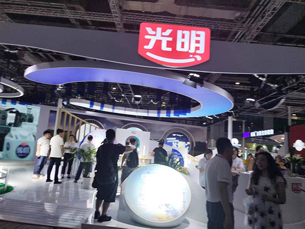 光明致優(yōu)小分子奶粉 (1).jpg 光明致優(yōu)小分子奶粉 (1).jpg