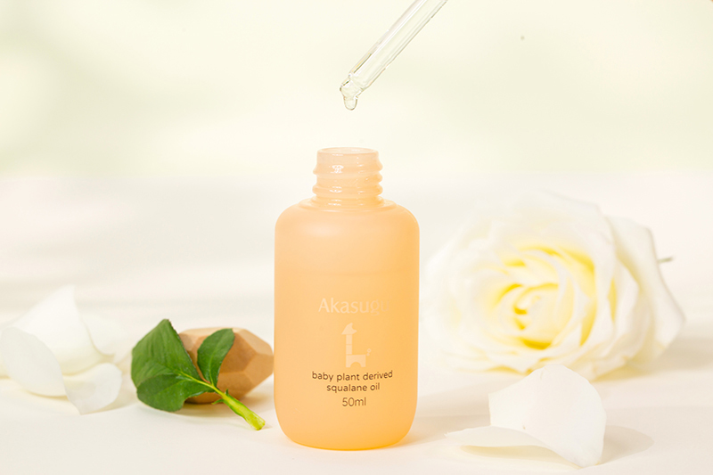 愛舒屋Akasugu嬰兒植物角鯊烷撫觸油.jpg 愛舒屋Akasugu嬰兒植物角鯊烷撫觸油.jpg