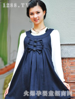 ���������{ɫ�ЋDȹ