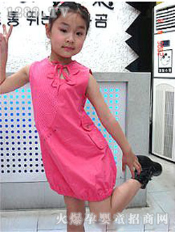 ����С�ܷۼtɫŮͯ�b