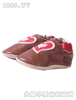 Q��ؐ�냺Ь����ɫ