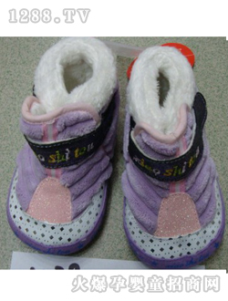 ���뷿��ɫ�냺Ь