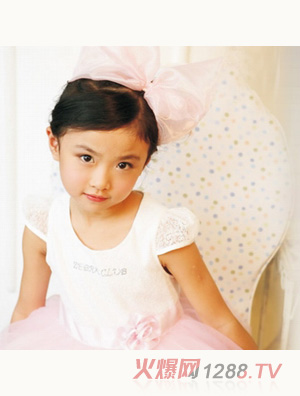 �옷(l��)���R�����ɐ�Ů�b