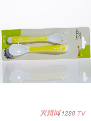 С����(gu��)�냺���׽M���Sɫ